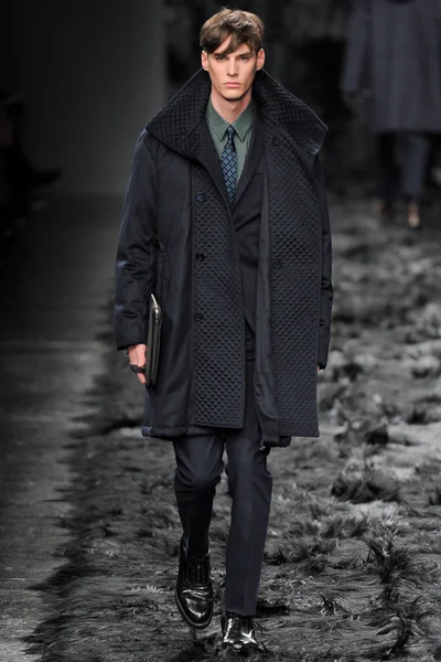 Look 33